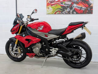 RED 2014 BMW S 1000 R - Photo 25