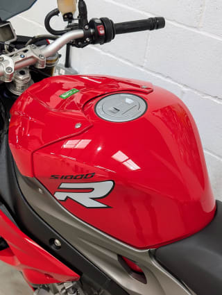 RED 2014 BMW S 1000 R - Photo 30