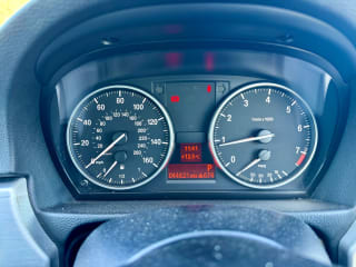 WHITE 2012 BMW 320I SPORT PLUS EDITION AUTO - Photo 12