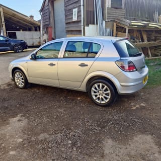 SILVER 2011 VAUXHALL ASTRA SPECIAL CDTI - Photo 5