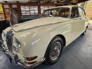 CREAM 1967 JAGUAR 3.4 S TYPE - Photo 4