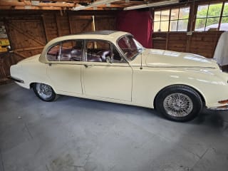 CREAM 1967 JAGUAR 3.4 S TYPE - Photo 9