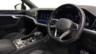 WHITE 2023 VOLKSWAGEN TOUAREG V6 BLACK EDITION TDI A - Photo 5