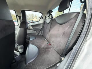 SILVER 2010 TOYOTA AYGO PLATINUM VVT-I - Photo 22