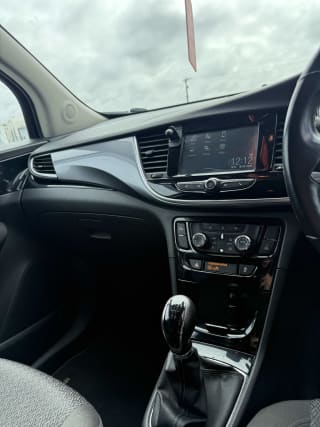 WHITE 2017 VAUXHALL MOKKA X ACTIVE S/S - Photo 28
