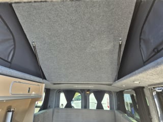 GREY 2024 RENAULT TRAFIC LL30 EXTRA SPRT BLU DCI  4 Berth  Camper van - Imaging+