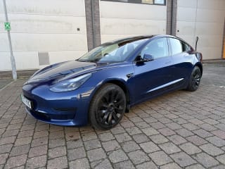 BLUE 2021 TESLA MODEL 3 STANDARD RANGE + - Mobile Upload