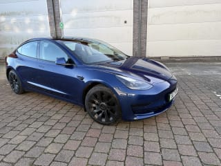 BLUE 2021 TESLA MODEL 3 STANDARD RANGE + - Mobile Upload
