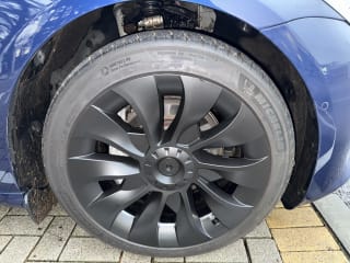 BLUE 2021 TESLA MODEL 3 STANDARD RANGE + - Mobile Upload
