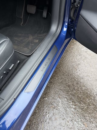BLUE 2021 TESLA MODEL 3 STANDARD RANGE + - Mobile Upload