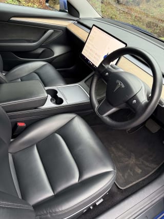 BLUE 2021 TESLA MODEL 3 STANDARD RANGE + - Mobile Upload