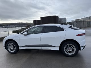 WHITE 2020 JAGUAR I-PACE EV400 S - Mobile Upload