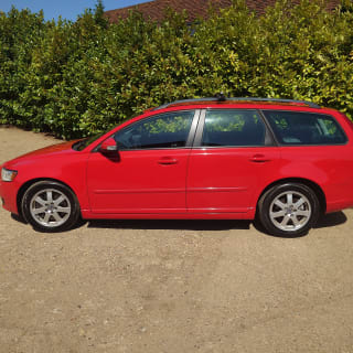 RED 2011 VOLVO V50 AUTHORITIES D3 AUTO - Photo 4