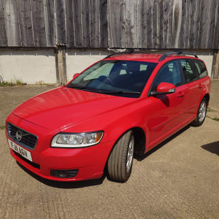 RED 2011 VOLVO V50 AUTHORITIES D3 AUTO - Photo 1