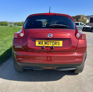 RED 2012 NISSAN JUKE ACENTA PREMIUM - Mobile Upload
