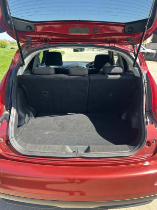 RED 2012 NISSAN JUKE ACENTA PREMIUM - Mobile Upload