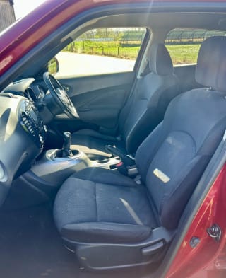 RED 2012 NISSAN JUKE ACENTA PREMIUM - Mobile Upload