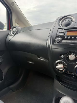 RED 2016 NISSAN NOTE VISIA - Photo 22