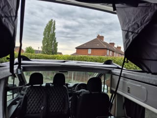 WHITE 2023 RENAULT TRAFIC SL28 B-NESS + BLUE DCI  4  Berth  Camper van - Imaging+