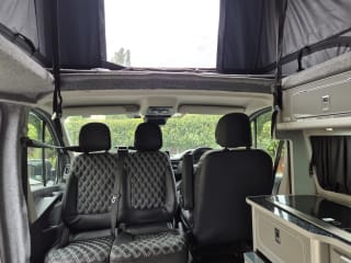 WHITE 2023 RENAULT TRAFIC SL28 B-NESS + BLUE DCI  4  Berth  Camper van - Imaging+