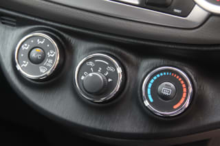 RED 2013 TOYOTA YARIS TR VVT-I - Photo 24