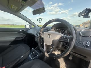 GREY 2012 VOLVO V50 SE EDITION D3 AUTO - Mobile Upload
