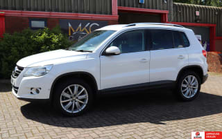WHITE 2011 VOLKSWAGEN TIGUAN MATCH TDI 4MOT S-A - Photo 7