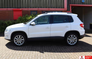 WHITE 2011 VOLKSWAGEN TIGUAN MATCH TDI 4MOT S-A - Photo 8