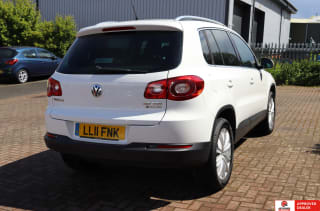 WHITE 2011 VOLKSWAGEN TIGUAN MATCH TDI 4MOT S-A - Photo 14