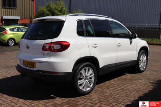 WHITE 2011 VOLKSWAGEN TIGUAN MATCH TDI 4MOT S-A - Photo 15
