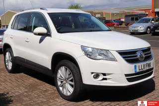 WHITE 2011 VOLKSWAGEN TIGUAN MATCH TDI 4MOT S-A - Photo 12