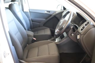 WHITE 2011 VOLKSWAGEN TIGUAN MATCH TDI 4MOT S-A - Photo 26