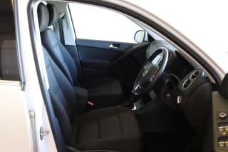 WHITE 2011 VOLKSWAGEN TIGUAN MATCH TDI 4MOT S-A - Photo 23