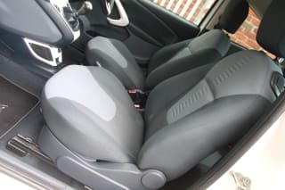 WHITE 2014 FORD KA ZETEC - Photo 6