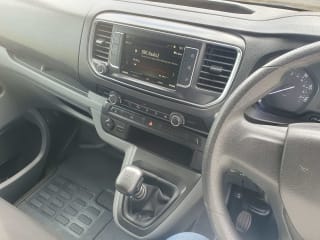 grey 2022 Vauxhall Vivaro - Photo 18