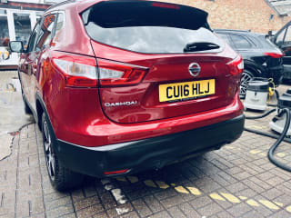 RED 2016 NISSAN QASHQAI N-TEC + DIG-T - Photo 2