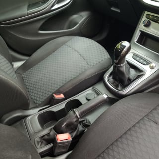 WHITE 2017 VAUXHALL ASTRA DESIGN CDTI S/S - Photo 11