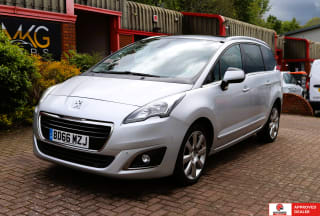 Silver 2016 Peugeot 5008 - Photo 4