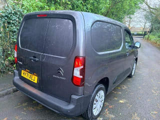 GREY 2022 CITROEN BERLINGO 1000 EPRISE PRO BHDI - Photo 9