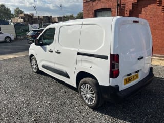 WHITE 2020 CITROEN BERLINGO 650 EN-PRISE BLUEHDI - Photo 3