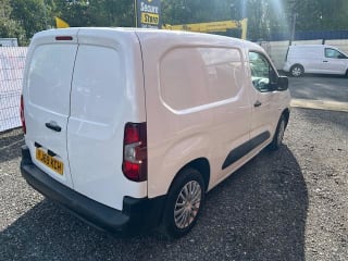 WHITE 2020 CITROEN BERLINGO 650 EN-PRISE BLUEHDI - Photo 7
