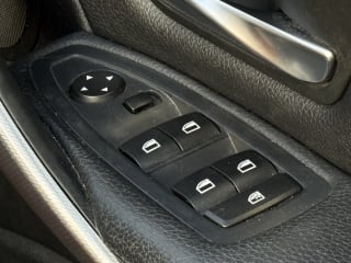 2012 BMW 3 Series - Photo 20