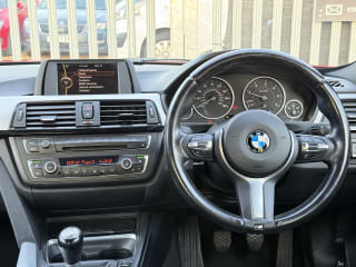 2012 BMW 3 Series - Photo 8
