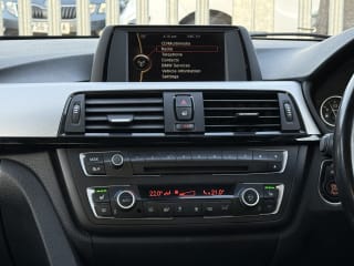 2012 BMW 3 Series - Photo 14