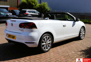 WHITE 2012 VOLKSWAGEN GOLF  BLUEMOTION TDI CONVERTIBLE - Photo 5