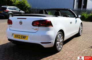 WHITE 2012 VOLKSWAGEN GOLF  BLUEMOTION TDI CONVERTIBLE - Photo 11
