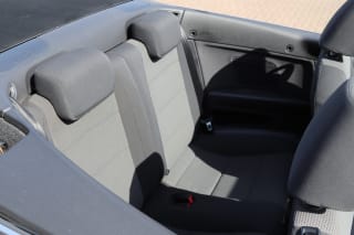 WHITE 2012 VOLKSWAGEN GOLF  BLUEMOTION TDI CONVERTIBLE - Photo 16