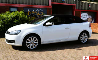 WHITE 2012 VOLKSWAGEN GOLF  BLUEMOTION TDI CONVERTIBLE - Photo 19