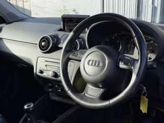 2014 Audi A1 - Photo 8