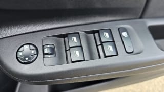 GREY 2021 VAUXHALL CORSA E SRI NAV PREMIUM - Photo 36